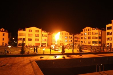 Ürgüplüler Balkonlara Çıkarak İstiklal Marşı'nı Okudu