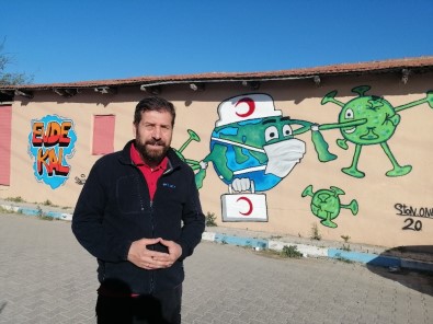 Balıkesir'de Grafiti İle 'Evde Kal' Mesajı