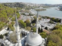 Bu Yıl Osmanlı Geleneği Mahyalarda 'Korona Virüs' Mesajları Olacak