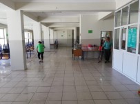 İnfaz Koruma Memurları, Kaldıkları Yurtların Bakımını Yaptı