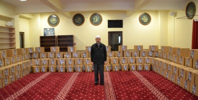Kur'an Kursu'ndan Vefa Grubuna Erzak Paketi Desteği