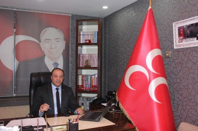 Başkan Karataş, Merhum Başbuğ Türkeş'in Vefat Yıl Dönümü Münasebetiyle Mesaj Yayınladı
