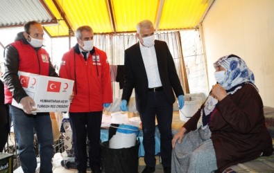 Battalgazi Belediyesi Ve Kızılay İhtiyaç Sahiplerini Unutmadı