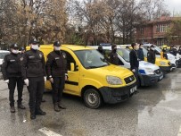 SOSYAL YARDIM - Bin Liralık Yardım Ödemeleri Evden Yapılmaya Başlandı