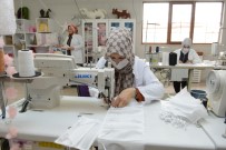 ÖĞRETMEN - Çorum Belediyesi'nden Sağlık Kuruluşlarına 6 Bin Maske