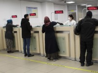 SOSYAL YARDIM - İhtiyaç Sahibi Ailelere Yapılan 1000 TL'lik Yardım Ödemeleri Evlerde Yapılacak