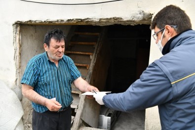 Isparta'da Sosyal Yardım Ödemeleri Vatandaşların Evlerinde Yapılıyor