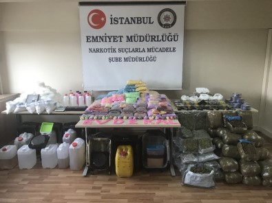 İstanbul'da Uyuşturucu Operasyonu Açıklaması 35 Milyon Liralık Uyuşturucu Ele Geçirildi