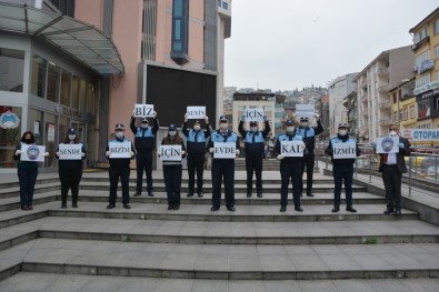 İzmit Zabıtasından 'Evde Kal İzmit' Çağrısı