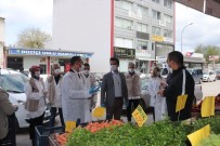 ALıŞVERIŞ - Kaymakam Almalı, Virüs Tedbirleriyle İlgili Esnafı Denetledi