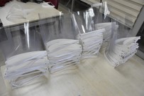 Sağlıkçıların Siper Maskeleri Gençlik Liderlerinden