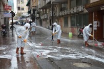 FARUK ÇELİK - Şehzadeler Belediyesi Sevgi Yolları Ve Eczaneleri Dezenfekte Etti
