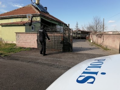 Üvey Kardeşlerini Bıçaklayan Genç Tutuklandı