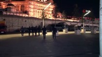 3 Günlük Sokağa Çıkma Kısıtlamasının Başlamasıyla Taksim Meydanı Boş Kaldı