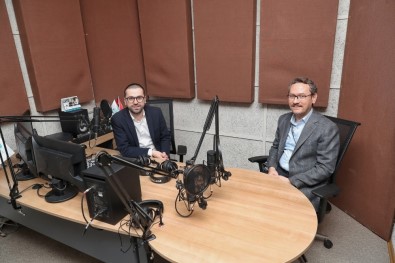 Başkan Kartoğlu Evlere 'Dijital' Misafir Oldu