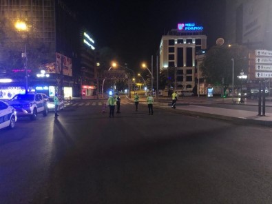Başkent'te 3 Günlük Sokağa Çıkma Kısıtlaması Başladı