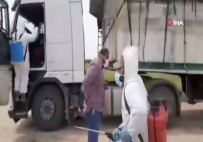 İdlib Girişinde Tüm Araçlar Dezenfekte Ediliyor