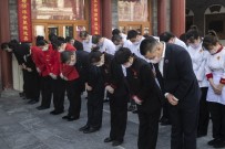 HUBEI - Çin'de Hayatını Kaybedenler İçin 3 Dakikalık Saygı Duruşu