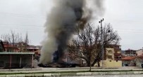 ERKENEK - Malatya'da Ev Yangını Maddi Hasara Yol Açtı
