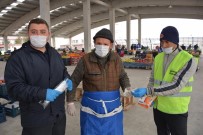 PAZAR ESNAFI - Şuhut'ta Polis Ve Zabıta Ekiplerinden Maske Ve Mesafe Uygulaması