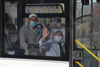 Umreden Dönen 362 Kişi Konya'da Yurtlara Yerleştirildi