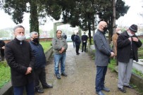 ZABıTA - Babasının Cenazesine Katılamadı, Arkadaşları Cenazeyi Cep Telefonundan İzletti