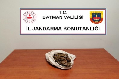 Batman'dan Mardin'e Esrar Götürmek İsterken Yakalandı