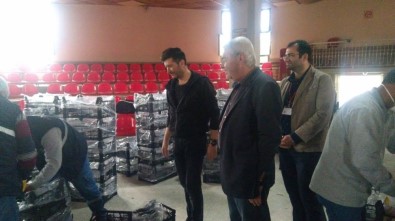 Bozyazı'da Yaşlılara Sebze Ve Meyve