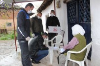 Döşemealtı Belediyesi'nden İhtiyaç Sahibi Ailelere Gıda Yardımı