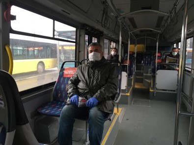İstanbullular, Toplu Taşımalarda Maske Kuralına Özen Gösteriyor