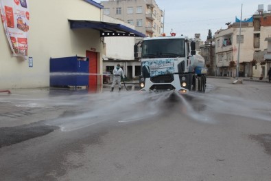 Kilis'te Dezenfekte Çalışmaları Sürüyor