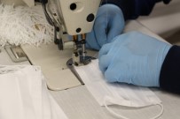 SAĞLıK BAKANLıĞı - Sağlık Kuruluşlarına Girişlerde Maske Zorunlu Hale Getirildi