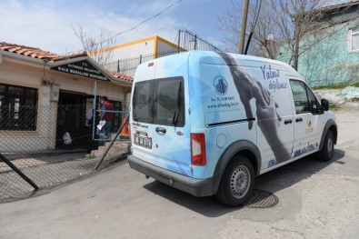 Altındağ'da Muhtarlara Temizlik Kolisi