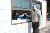 ZABıTA - Belediye Kendi Ürettiği Maskeleri Ücretsiz Dağıtıyor
