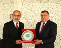 AHISKA - DATÜB Genel Başkanı Kassanov'dan 'Milli Birlik Kampanyası'Na Bağış