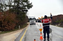ESKİŞEHİR - Jandarma Ara Yolları Da Tuttu