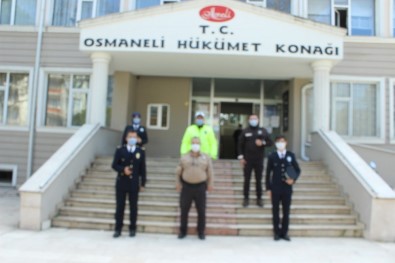 Emniyet Müdürü Ve Personeli Kaymakam Yavuz'ı Makamında Ziyaret Etti