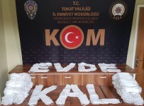 Tokat'ta Operasyon Açıklaması 50 Bin Adet Maske Ele Geçirildi