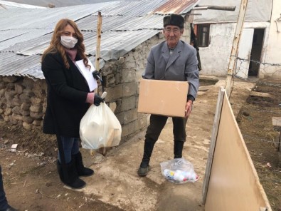 Erciş'te 'Vefa' Ekibi Görev Başında