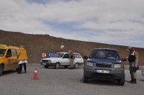 Malatya'dan İl Dışına Çıkmak İsteyen 12 Bin Kişiden 2 Bin 382'Sine İzin Verildi