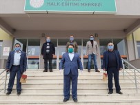 Sakarya'da 84 Mahallede 2 Bin 100 Kişiye Maske Ulaştırıldı
