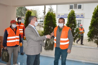 Başkan Özdemir'den İşçilere 1 Mayıs Sürprizi