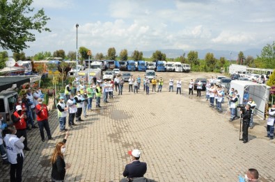 Sosyal Mesafeli 1 Mayıs Halayı