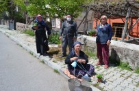 Bünyan'da Annelere Çiçekli Karşılama