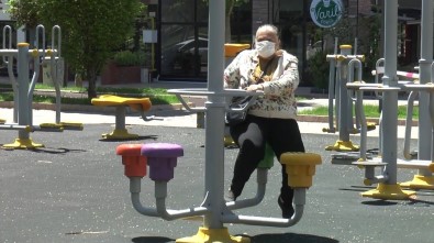 'Evde Kilo Aldım' Dedi Yasak Biter Bitmez Spora Koştu