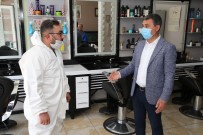 Gölbaşı Belediye Başkanı Şimşek, Esnafa Siftah Parası Takdim Etti
