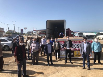 Çilek Üretim Merkezi Hüyük'e Fide Desteği