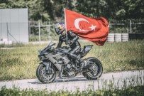 Kenan Sofuoğlu'nun Hayat Hikayesi Film Oldu