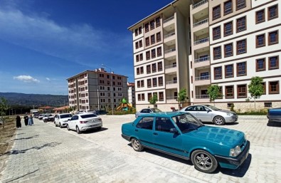 Osmancık'ta 357 Konut Hak Sahiplerine Teslim Ediliyor