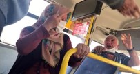 Yaşlı Çifti Otobüsten İndirmek İçin Dil Döktü